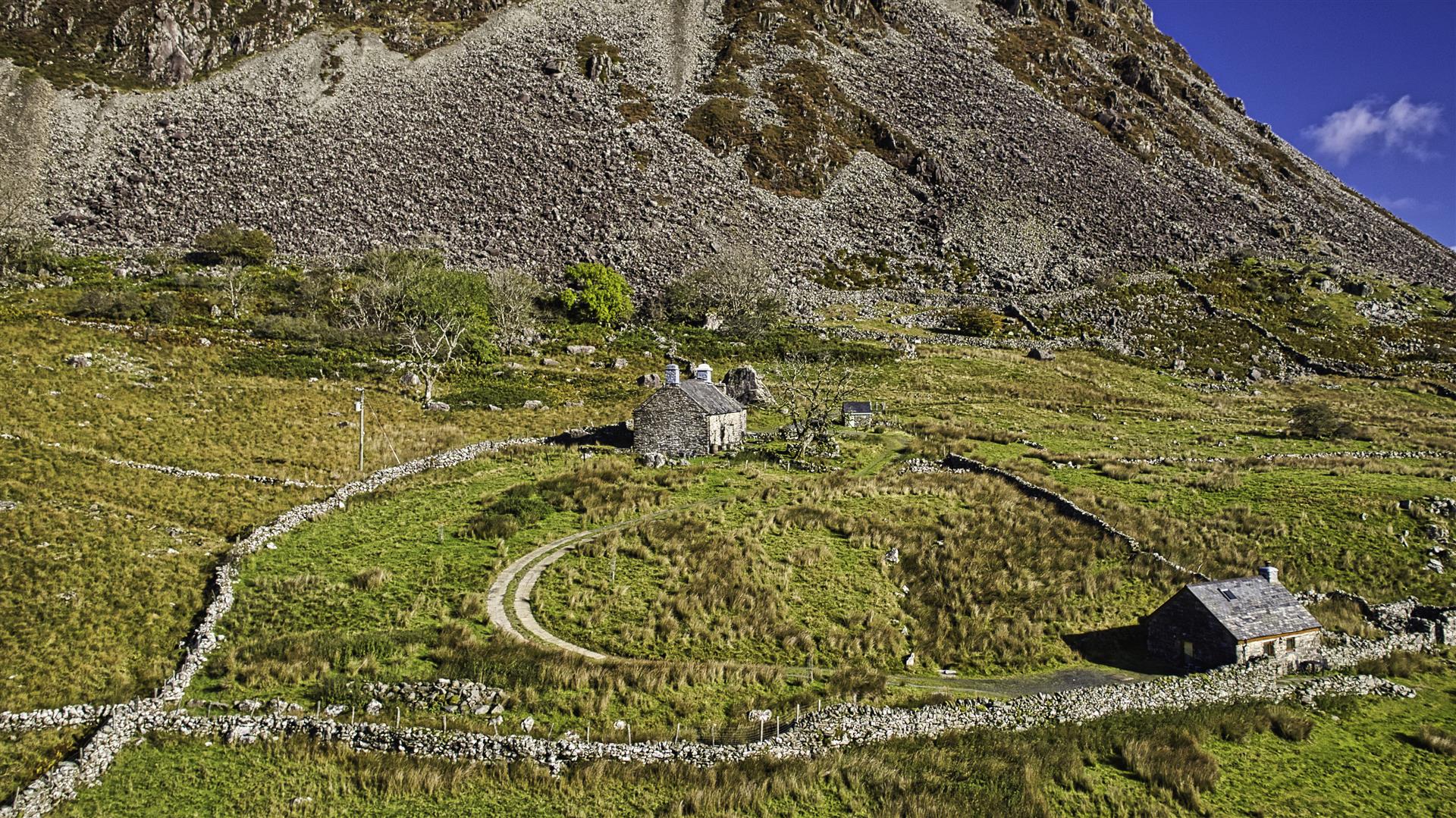 House & Views (1).jpeg